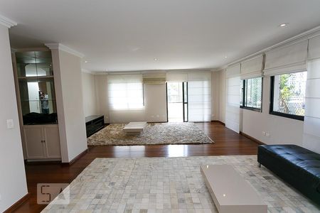 Apartamento à venda com 239m², 4 quartos e 4 vagasSala 1