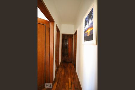 Corredor de casa à venda com 3 quartos, 320m² em Mandaqui, São Paulo