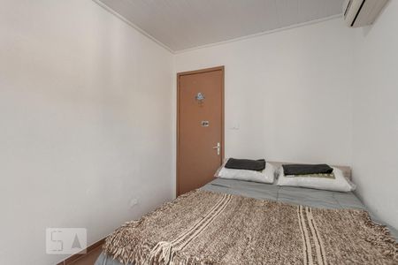 Suíte de casa à venda com 1 quarto, 40m² em Protásio Alves, Porto Alegre