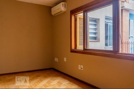Sala de apartamento à venda com 1 quarto, 38m² em Jardim Floresta, Porto Alegre