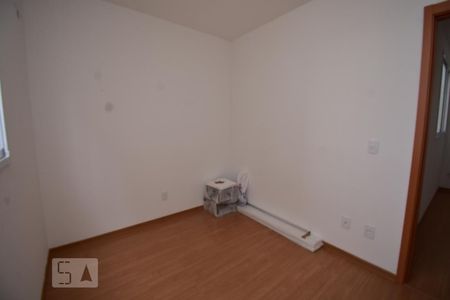 Quarto 2 de apartamento para alugar com 2 quartos, 42m² em Ceilândia Sul (ceilândia), Brasília