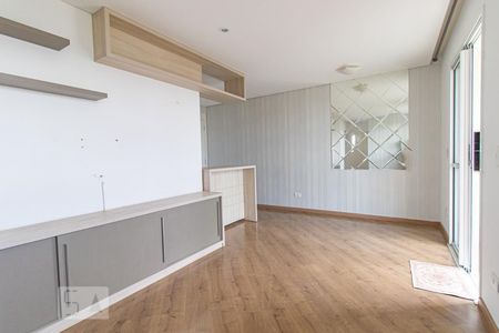 Sala de apartamento para alugar com 2 quartos, 70m² em Capão Raso, Curitiba