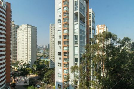 Vista da Varanda de apartamento para alugar com 5 quartos, 230m² em Jardim Fonte do Morumbi, São Paulo