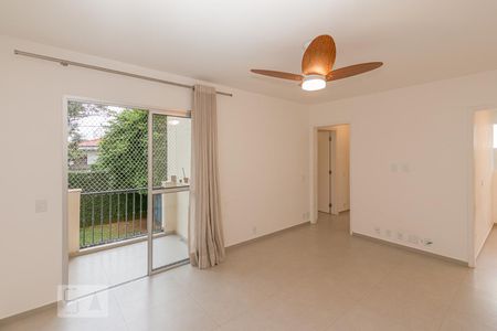 Sala de apartamento para alugar com 2 quartos, 65m² em Santo Amaro, São Paulo