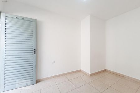 Cozinha de kitnet/studio para alugar com 1 quarto, 20m² em Vila Diva (zona Norte), São Paulo