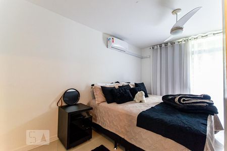 Suite  de apartamento à venda com 4 quartos, 269m² em Santa Rosa, Niterói