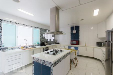 Cozinha de casa de condomínio à venda com 3 quartos, 457m² em Anil, Rio de Janeiro