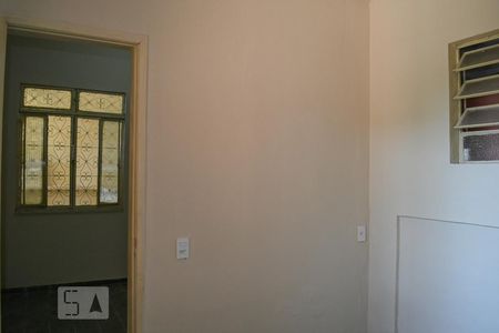 Quarto 1 de casa para alugar com 2 quartos, 60m² em Jardim Nossa Senhora das Gracas, Nova Iguaçu