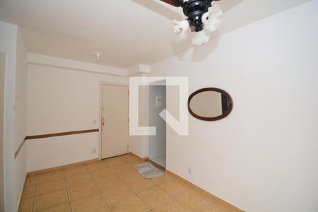 Sala de apartamento para alugar com 2 quartos, 45m² em Irajá, Rio de Janeiro