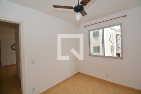 Quarto 1 de apartamento para alugar com 2 quartos, 45m² em Irajá, Rio de Janeiro