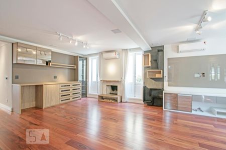Casa de condomínio à venda com 422m², 4 quartos e 4 vagasSala com 2 Ambientes