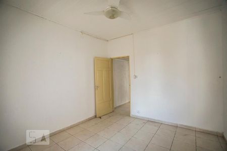 Casa à venda com 163m², 4 quartos e 1 vaga Casa à venda com 163m², 4 quartos e 1 vagaSuite