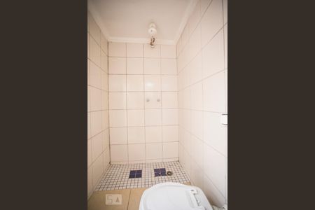 Casa à venda com 163m², 4 quartos e 1 vaga Casa à venda com 163m², 4 quartos e 1 vagaBanheiro de Serviço