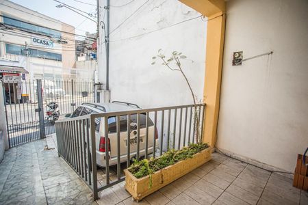 Casa à venda com 163m², 4 quartos e 1 vaga Casa à venda com 163m², 4 quartos e 1 vagaVaranda - Sala