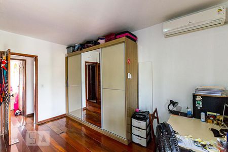 Quarto 1 de apartamento à venda com 2 quartos, 100m² em Badu, Niterói
