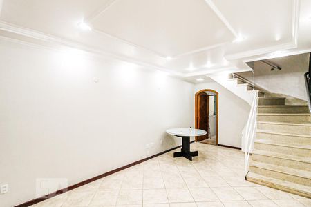 Sala de casa para alugar com 3 quartos, 148m² em Chácara Santo Antônio (zona Sul), São Paulo