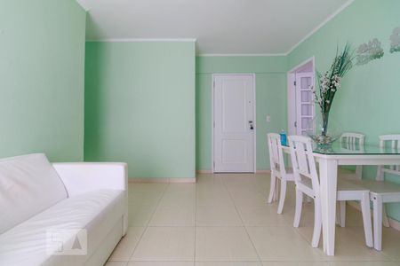 Apartamento para alugar com 68m², 2 quartos e 1 vagaSala