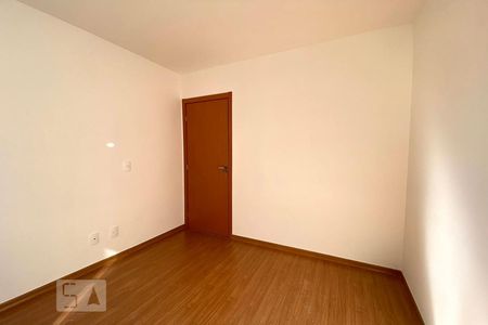 Quarto 1 de apartamento para alugar com 2 quartos, 47m² em Vila Rosa, Novo Hamburgo