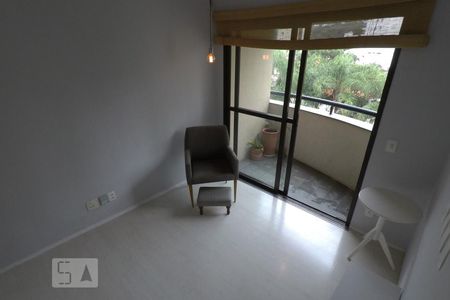 Sala de apartamento à venda com 1 quarto, 38m² em Vila Suzana, São Paulo