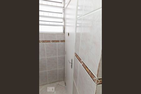 Lavabo de casa à venda com 3 quartos, 125m² em Jardim Ester Yolanda, São Paulo