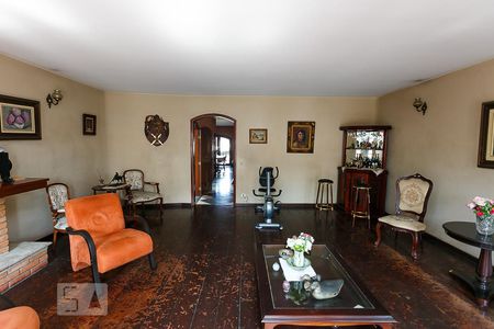 Sala de casa à venda com 3 quartos, 303m² em Vila Sônia, São Paulo