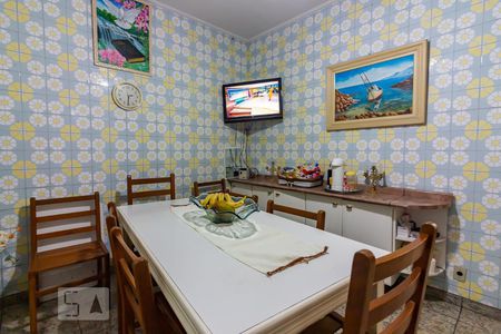 Cozinha de casa à venda com 3 quartos, 185m² em Km 18, Osasco