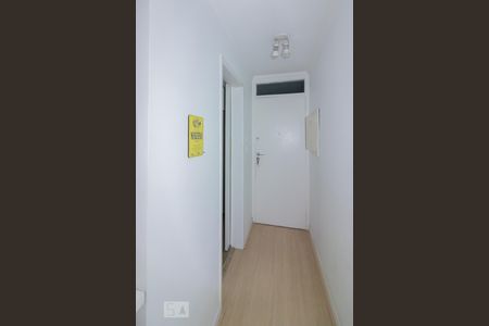 Entrada de apartamento para alugar com 2 quartos, 83m² em Itaim Bibi, São Paulo