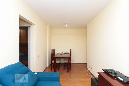 Sala de apartamento para alugar com 2 quartos, 55m² em Vila Campesina, Osasco