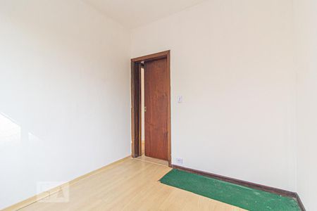 Quarto 1 de apartamento para alugar com 2 quartos, 75m² em Centro, Curitiba