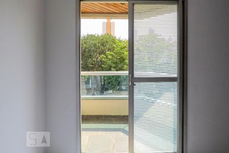 Sacada de apartamento à venda com 3 quartos, 70m² em Vila das Mercês, São Paulo
