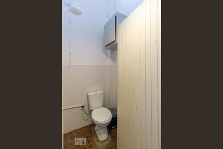 Banheiro de casa para alugar com 1 quarto, 35m² em Liberdade, São Paulo