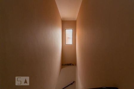 Escadas de casa à venda com 3 quartos, 298m² em Vila Santo Estéfano, São Paulo
