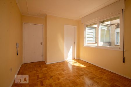 Sala de apartamento para alugar com 2 quartos, 84m² em Higienópolis, Porto Alegre