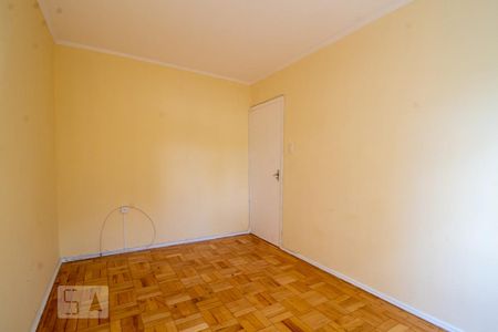 Quarto 1 de apartamento para alugar com 2 quartos, 84m² em Higienópolis, Porto Alegre