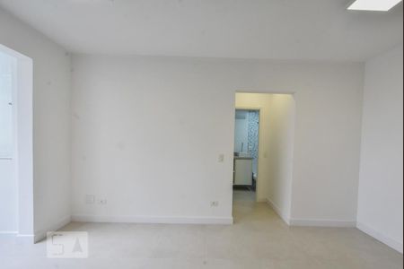 Sala de apartamento para alugar com 1 quarto, 50m² em Campo Belo, São Paulo