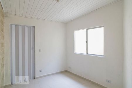 Quarto 1 de casa para alugar com 2 quartos, 60m² em Vila Bela Vista, Santo André