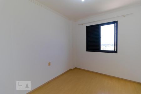 Quarto 02 de apartamento para alugar com 3 quartos, 75m² em Chácara Primavera, Campinas