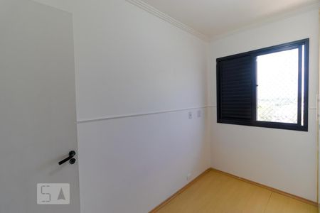 Quarto 01 de apartamento para alugar com 3 quartos, 75m² em Chácara Primavera, Campinas