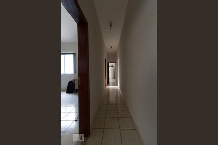 Corredor de apartamento para alugar com 3 quartos, 200m² em Vila Hortência, Sorocaba