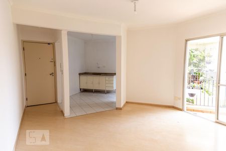 Sala de apartamento para alugar com 2 quartos, 55m² em Vila Indiana, São Paulo