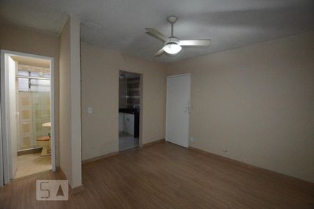 Sala de apartamento para alugar com 2 quartos, 55m² em Irajá, Rio de Janeiro