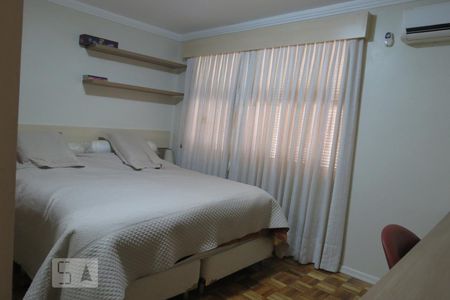 Quarto 1 de apartamento para alugar com 2 quartos, 70m² em Partenon, Porto Alegre