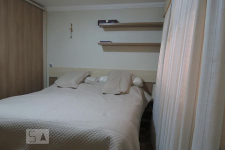 Quarto 1 de apartamento para alugar com 2 quartos, 70m² em Partenon, Porto Alegre