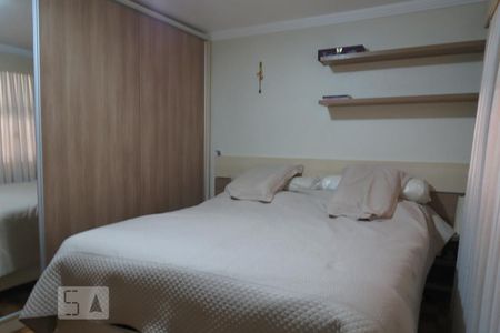 Quarto 1 de apartamento para alugar com 2 quartos, 70m² em Partenon, Porto Alegre