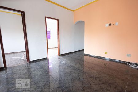 Sala de apartamento para alugar com 2 quartos, 70m² em Bento Ribeiro, Rio de Janeiro