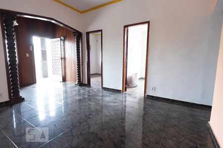 Sala de apartamento para alugar com 2 quartos, 70m² em Bento Ribeiro, Rio de Janeiro