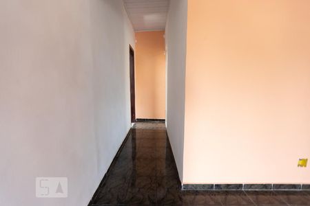 Corredor de apartamento para alugar com 2 quartos, 70m² em Bento Ribeiro, Rio de Janeiro