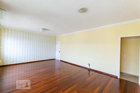 Sala de apartamento para alugar com 3 quartos, 130m² em Boa Viagem, Niterói