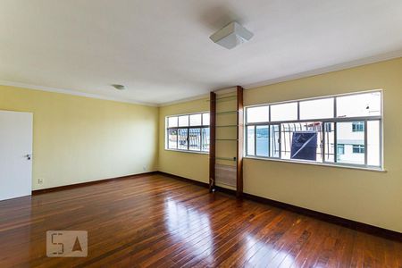Sala de apartamento para alugar com 3 quartos, 130m² em Boa Viagem, Niterói