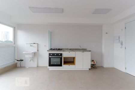 Sala e Cozinha de apartamento para alugar com 2 quartos, 40m² em Jardim Paraíso, São Paulo